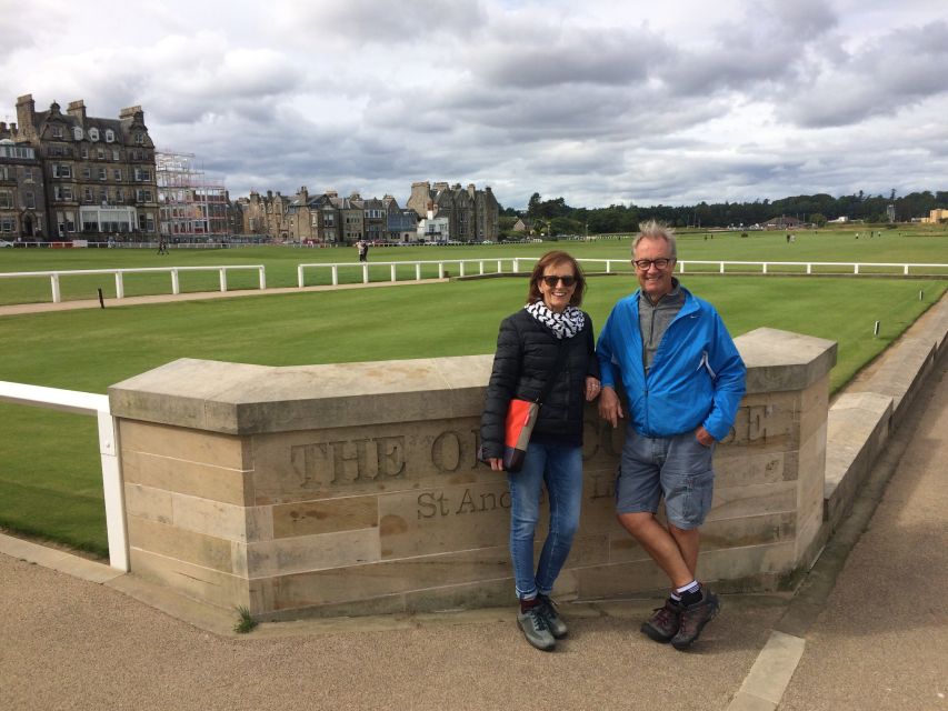 St Andrews: City Highlights Walking Tour with Cocktail - Two Hours in St Andrews: Why This Format Works