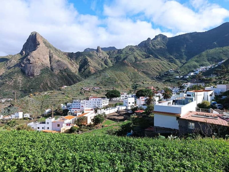 Tenerife Hidden Gem: Anaga Hike, Bajamar Pools & Cocktail - Comfort, group size, and the guide effect