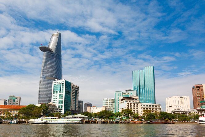 VIP Tour in Saigon: Romantic Sunset Cocktail by SpeedBoat - Key highlights worth your attention