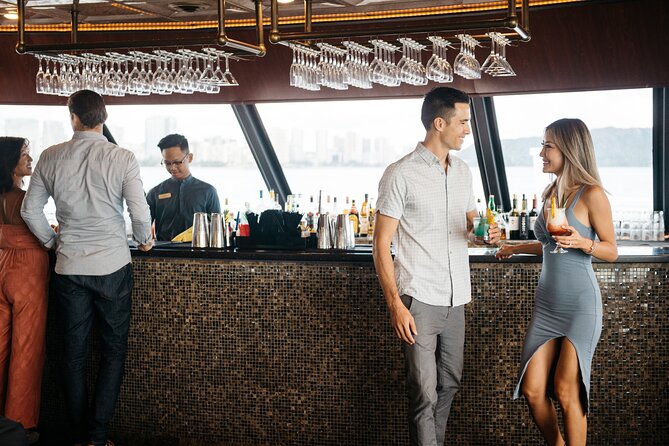 Waikiki Fireworks Cocktail Cruise - Snacking and Buying Extras: Know What to Expect