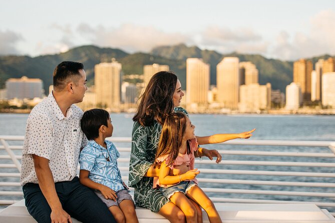Waikiki Sunset Cocktail Cruise aboard the Majestic by Atlantis - The bar plan: what’s included, what’s not, and how to get value