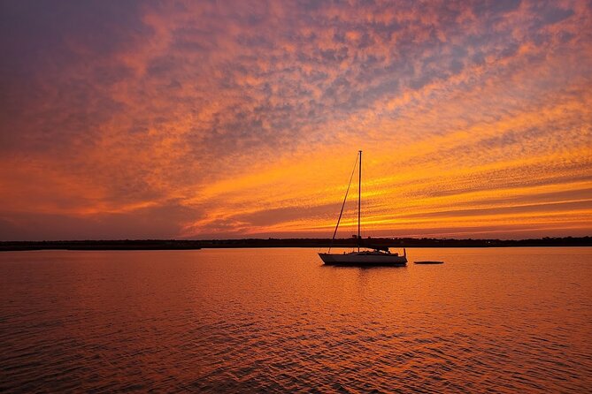 Wrightsville Beach Sunset Cocktail Sail - Boarding Bella: tickets, drinks, and what to expect on deck